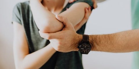 une tendinite du coude